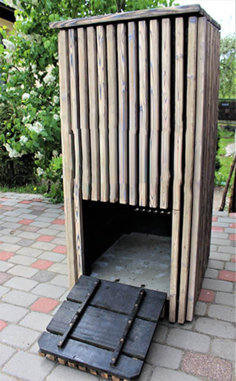 wooden composter