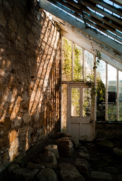 lean to greenhouse