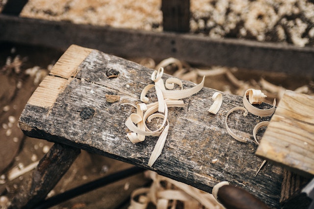 wood shavings